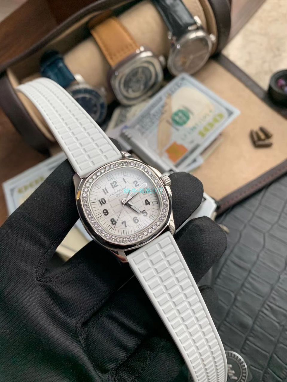 PPF Factory  top 复刻高仿手表 PATEK PHILIPPE  Nautilus 女装5067A-011，5067A-001不锈钢 wrist watch  / BD287