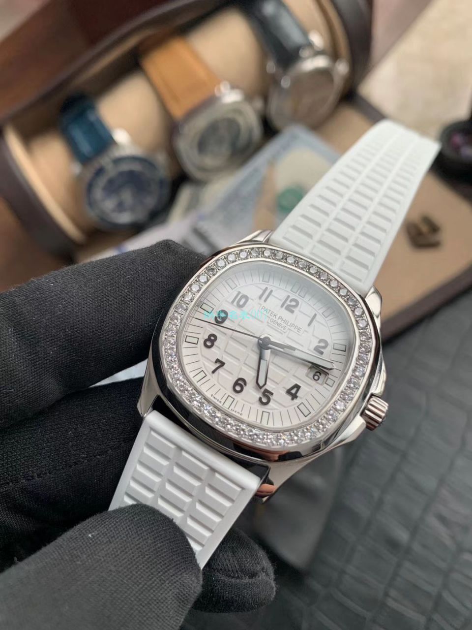 PPF Factory  top 复刻高仿手表 PATEK PHILIPPE  Nautilus 女装5067A-011，5067A-001不锈钢 wrist watch  / BD287