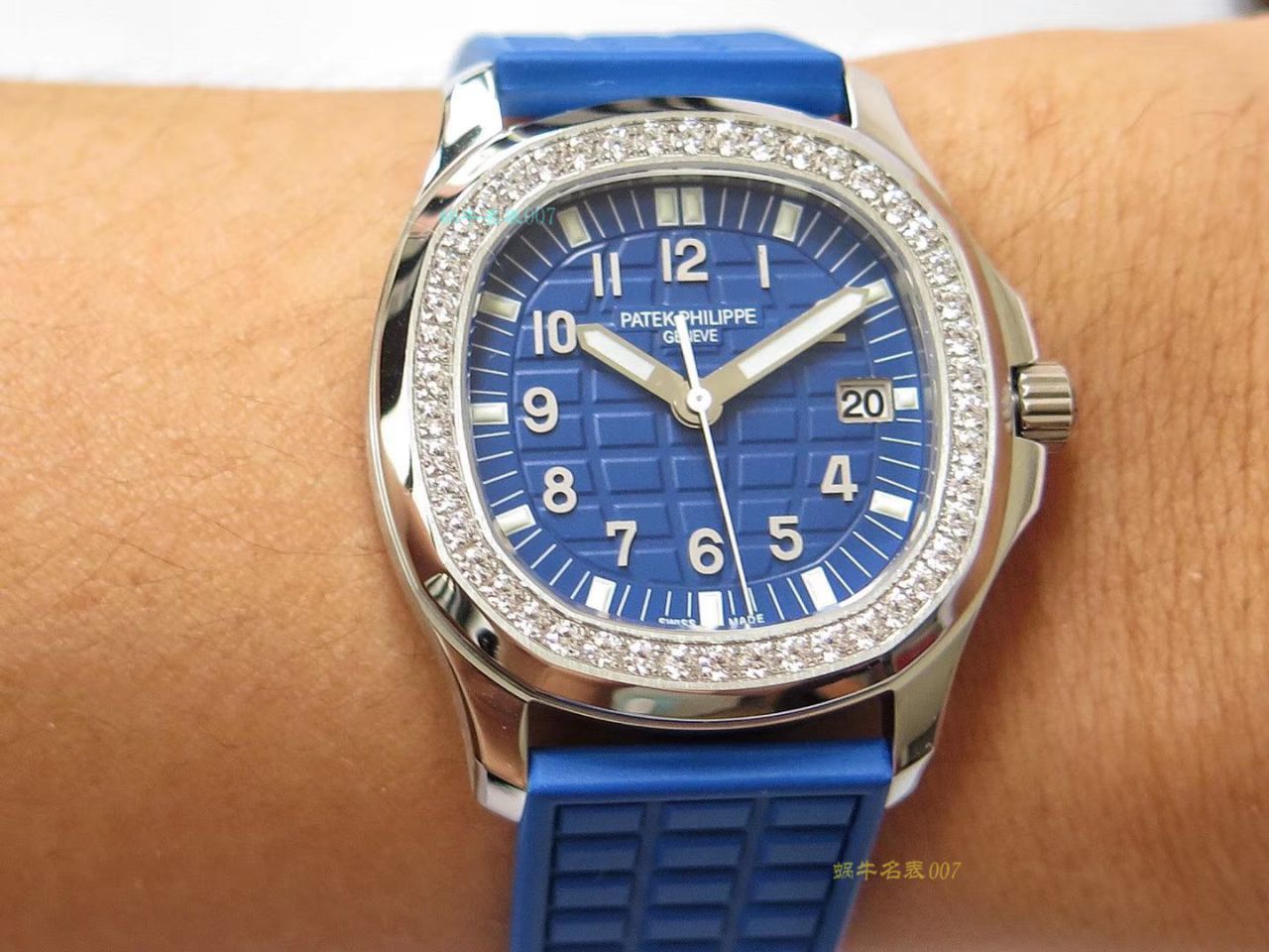 PPF Factory  top 复刻高仿手表 PATEK PHILIPPE  Nautilus 女装5067A-011，5067A-001不锈钢 wrist watch  / BD287