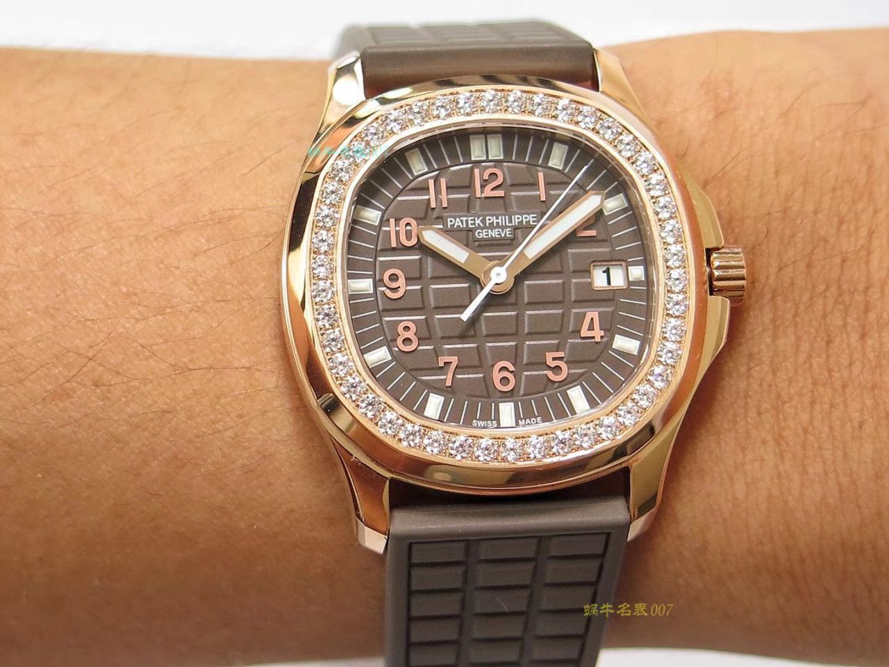 PPF Factory  top 复刻高仿手表 PATEK PHILIPPE  Nautilus 女装5067A-011，5067A-001不锈钢 wrist watch  / BD287