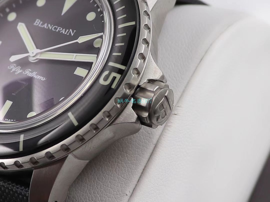 ZF Factory 超A高仿Blancpain  Fifty Fathoms 系列5015E-1130-B52A wrist watch  / BP068