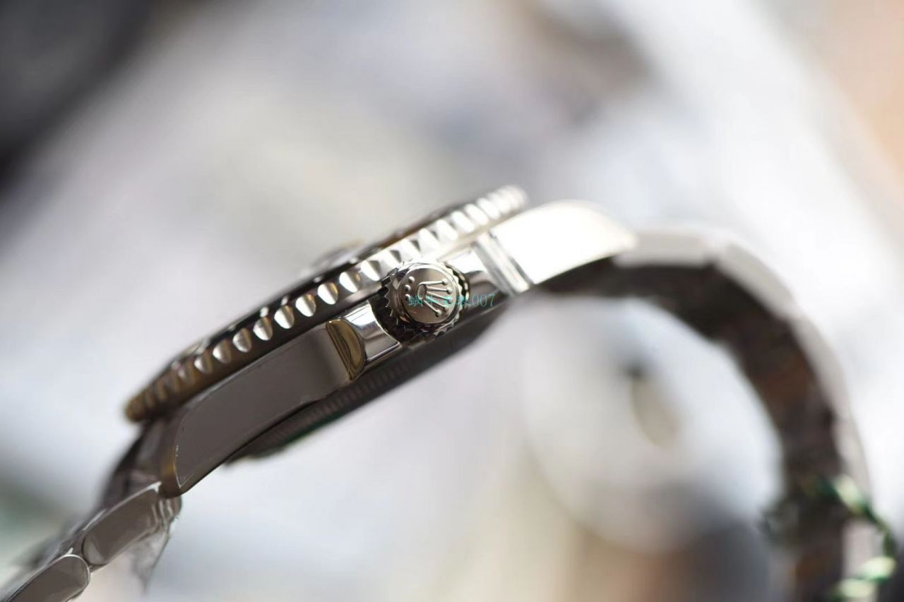 AR Factory  top 复刻高仿手表 Rolex  GMT MASTER II二代‎‎‌‍116710LN-78200 wrist watch (绿针) / R573