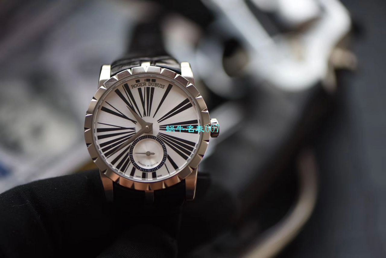  Video analysis PF Factory 超A高仿Roger DubuisRoger Dubuis王者系列36毫米女表RDDBEX0355 / LJ070