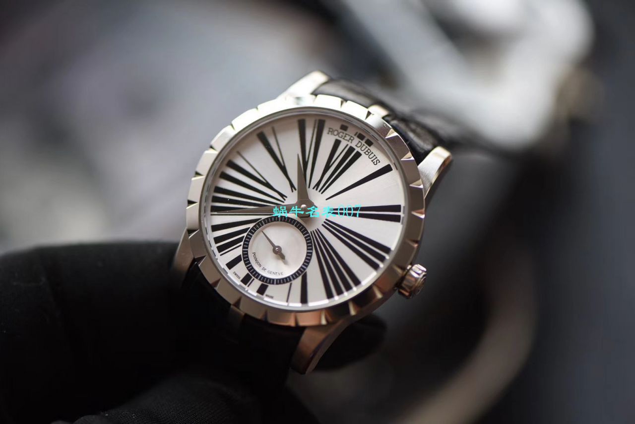  Video analysis PF Factory 超A高仿Roger DubuisRoger Dubuis王者系列36毫米女表RDDBEX0355 / LJ070