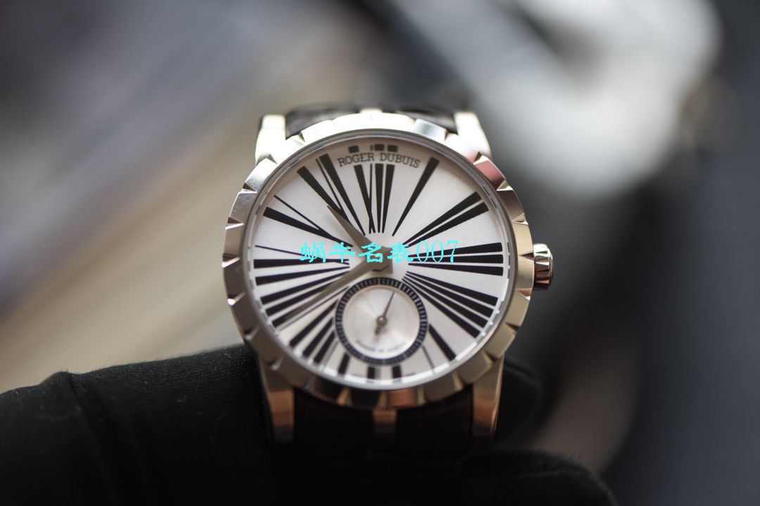  Video analysis PF Factory 超A高仿Roger DubuisRoger Dubuis王者系列36毫米女表RDDBEX0355 / LJ070