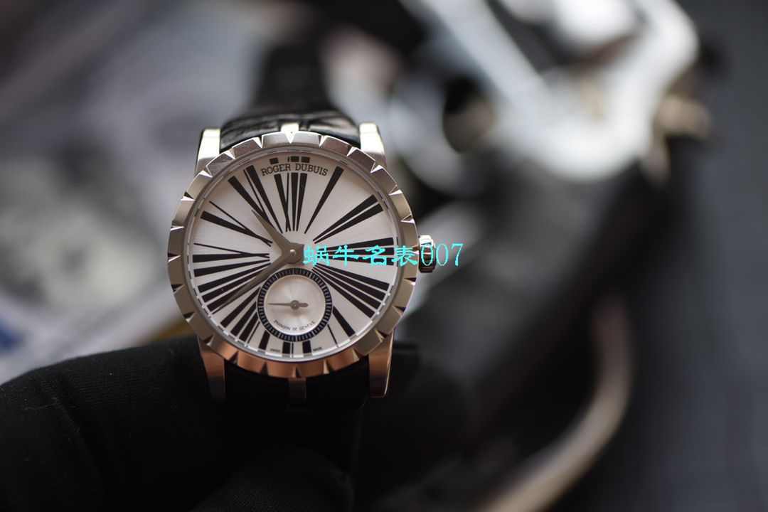  Video analysis PF Factory 超A高仿Roger DubuisRoger Dubuis王者系列36毫米女表RDDBEX0355 / LJ070