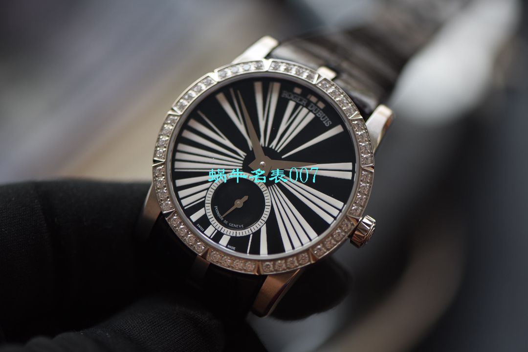  Video analysis PF Factory 超A高仿Roger DubuisRoger Dubuis王者系列36毫米女表RDDBEX0355 / LJ070