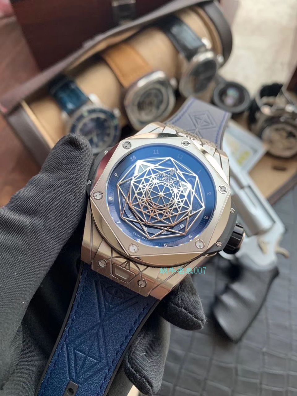 WWF Factory 官网 hublot 复刻高仿SANG BLEU刺青415.NX.7179.VR.MXM18，415.CX.1112.VR.MXM18 wrist watch  / YB081