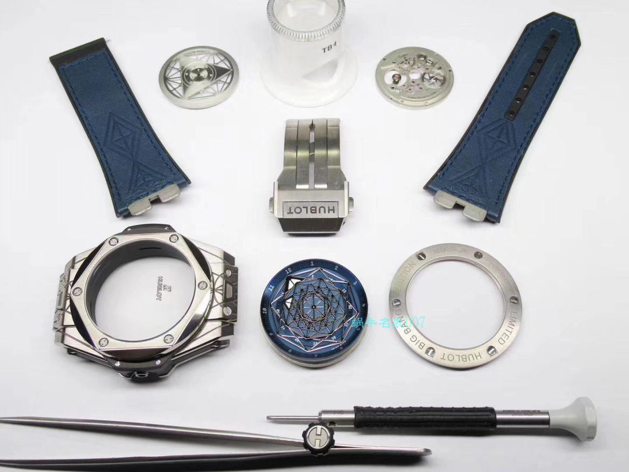 WWF Factory 官网 hublot 复刻高仿SANG BLEU刺青415.NX.7179.VR.MXM18，415.CX.1112.VR.MXM18 wrist watch  / YB081
