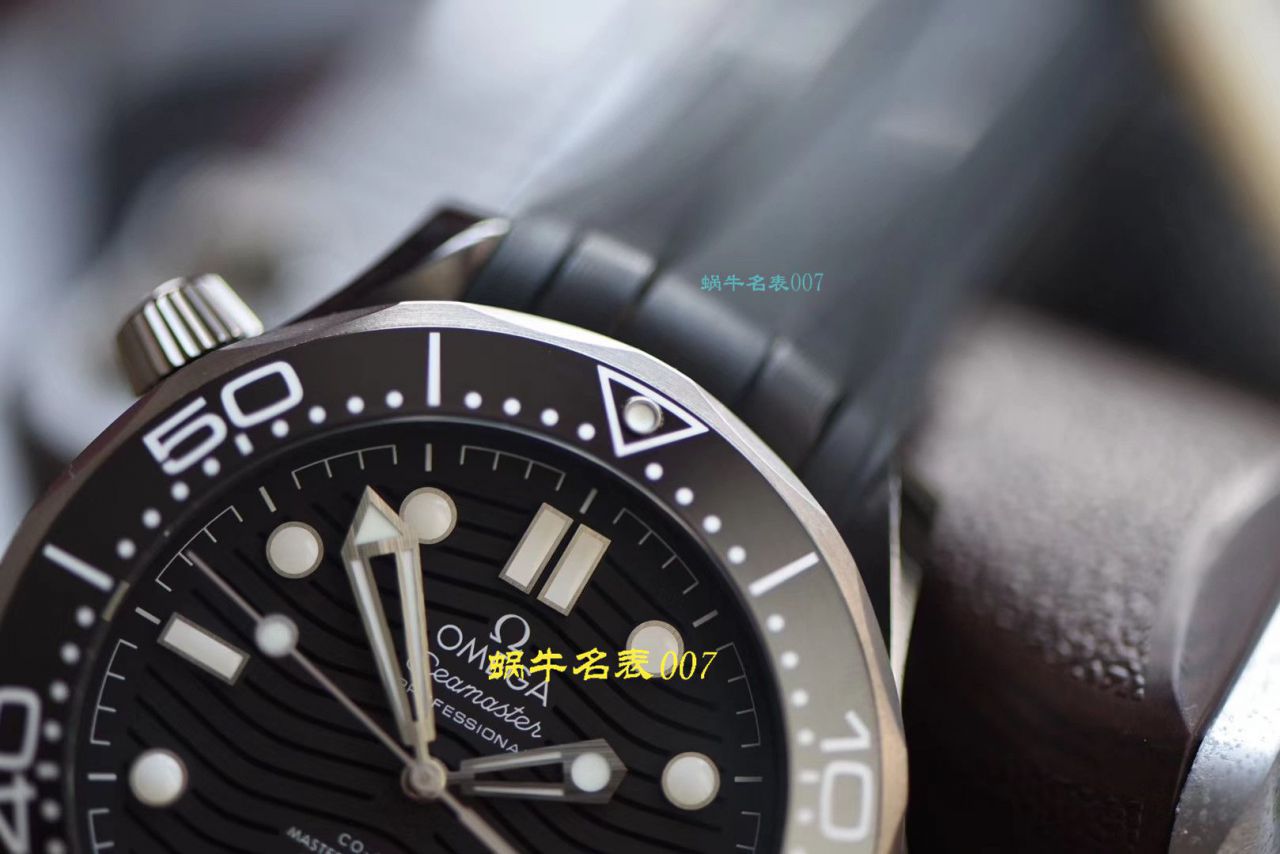 【视频】VS Factory 超A高仿OMEGA Seamaster 300米210.92.44.20.01.001真 Composite  wrist watch  / M692