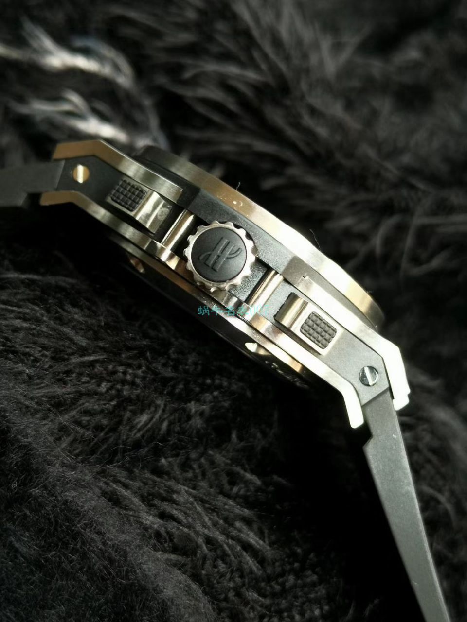 V6 Factory  hublot 复刻表BIG BANG系列301.SX.1170.RX.1104 wrist watch  / YB085