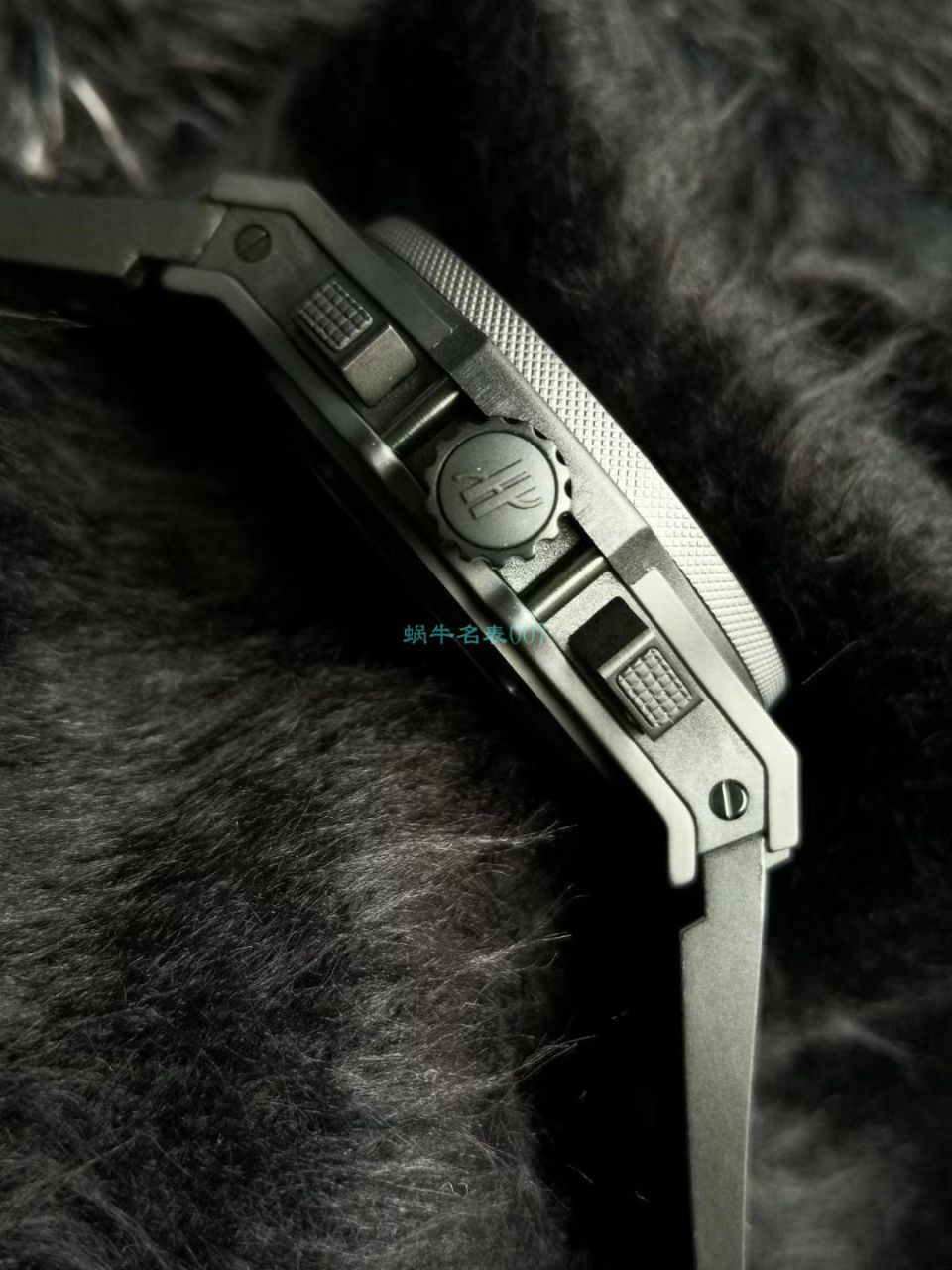 V6 Factory  top 复刻 hublot  big bang 全 Composite 301.CI.1190.GR.ABG11 wrist watch  / YB082