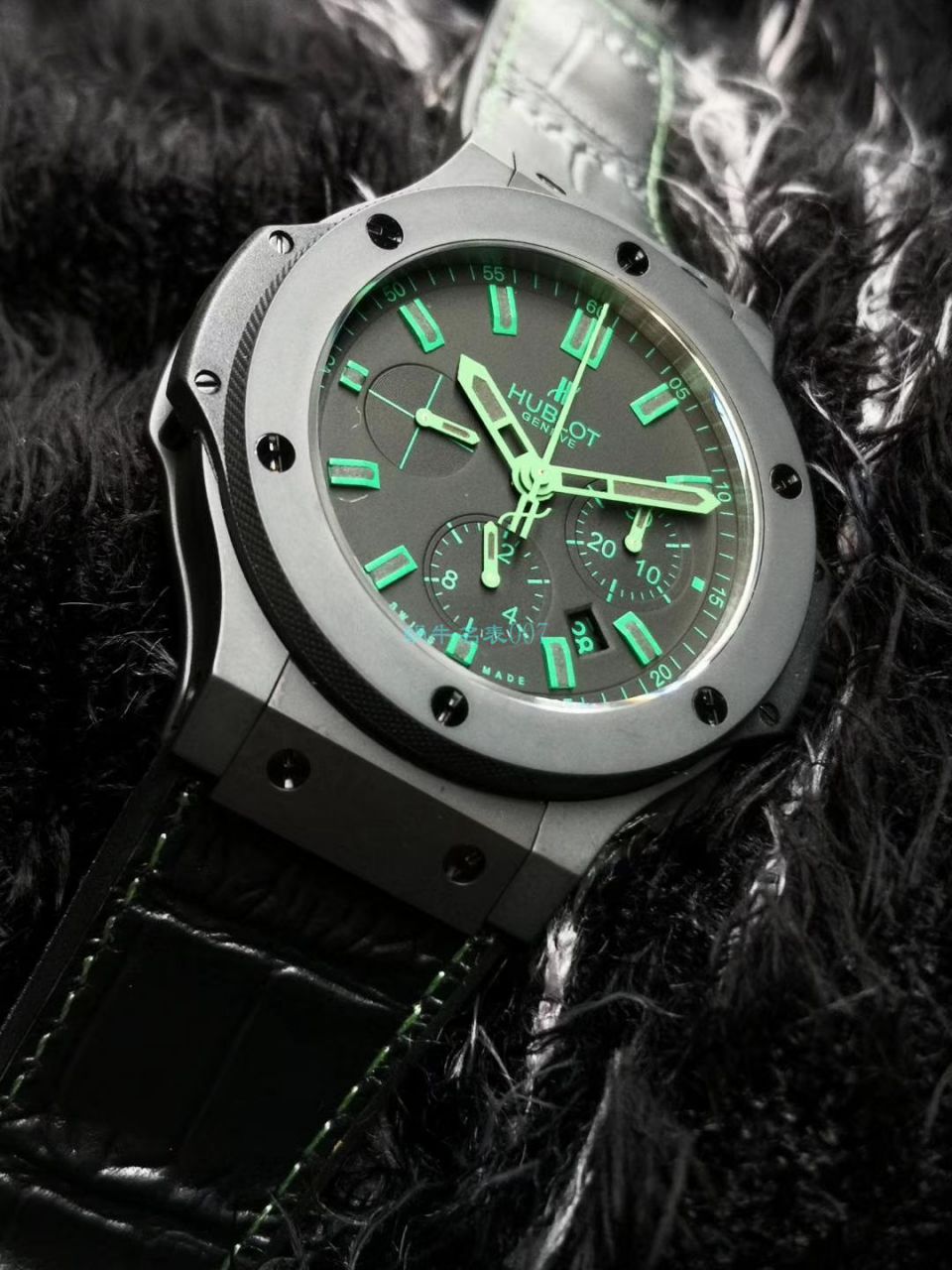 V6 Factory  top 复刻 hublot  big bang 全 Composite 301.CI.1190.GR.ABG11 wrist watch  / YB082