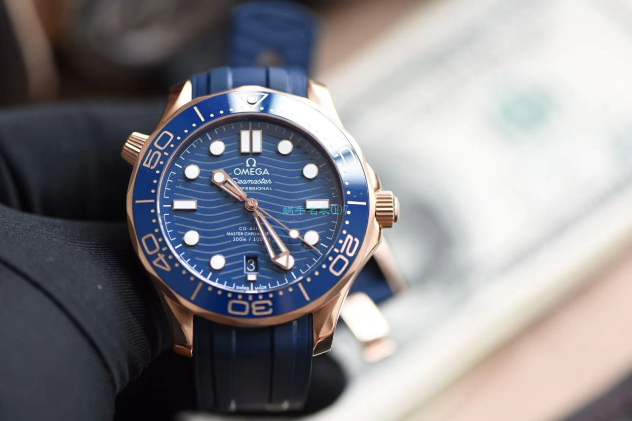 VS Factory OMEGA Seamaster 300米全玫瑰金蓝盘210.62.42.20.03.001 wrist watch  / M696