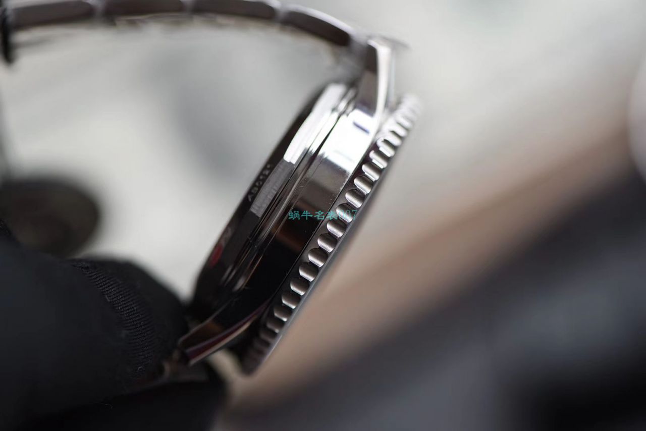  Video analysis GF Factory  top 复刻高仿手表 Breitling 航空计时1系列AB0121211C1A1 wrist watch  / BL161
