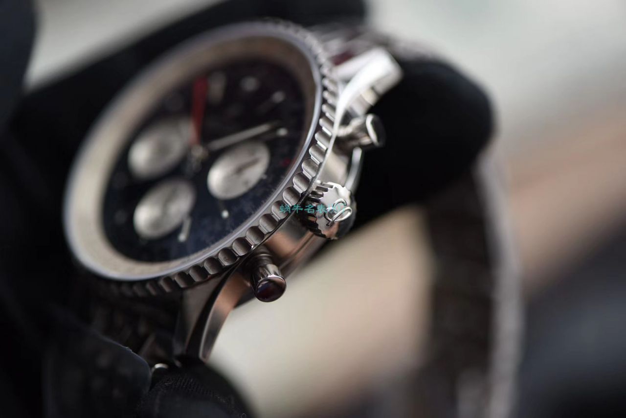  Video analysis GF Factory 一比一高精仿手表 Breitling 航空计时1系列AB0121211B1A1 wrist watch  / BL162