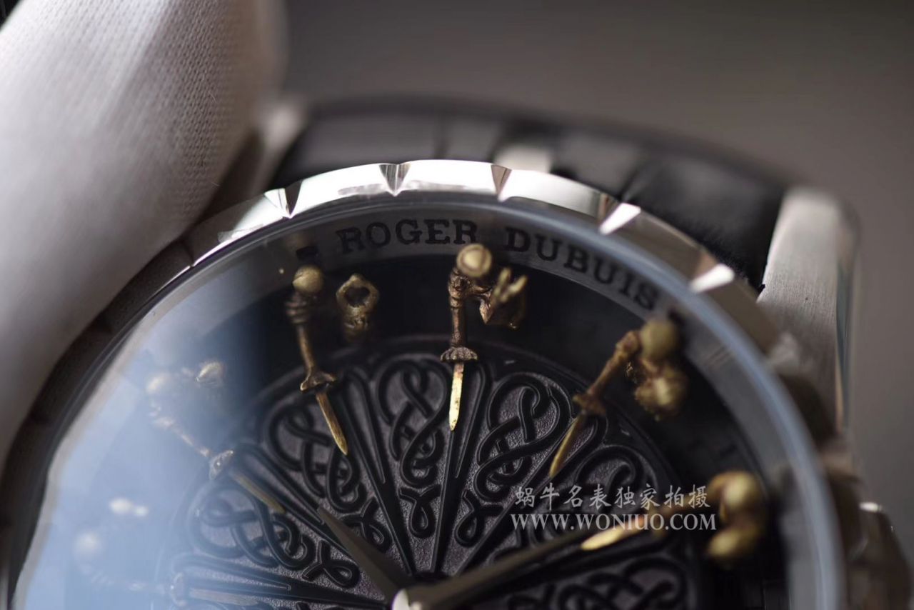  Video analysis ZZ Factory 官网 top 复刻高仿Roger Dubuis王者12圆桌骑士系列RDDBEX0511 wrist watch  / LJ073