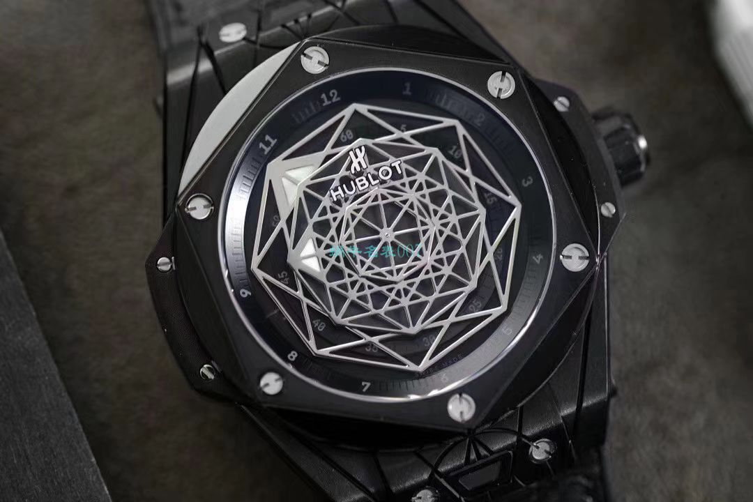 WWF Factory  top 复刻手表 hublot  big bang SANG BLEU刺青415.CX.1112.VR.MXM18 wrist watch  / YB083