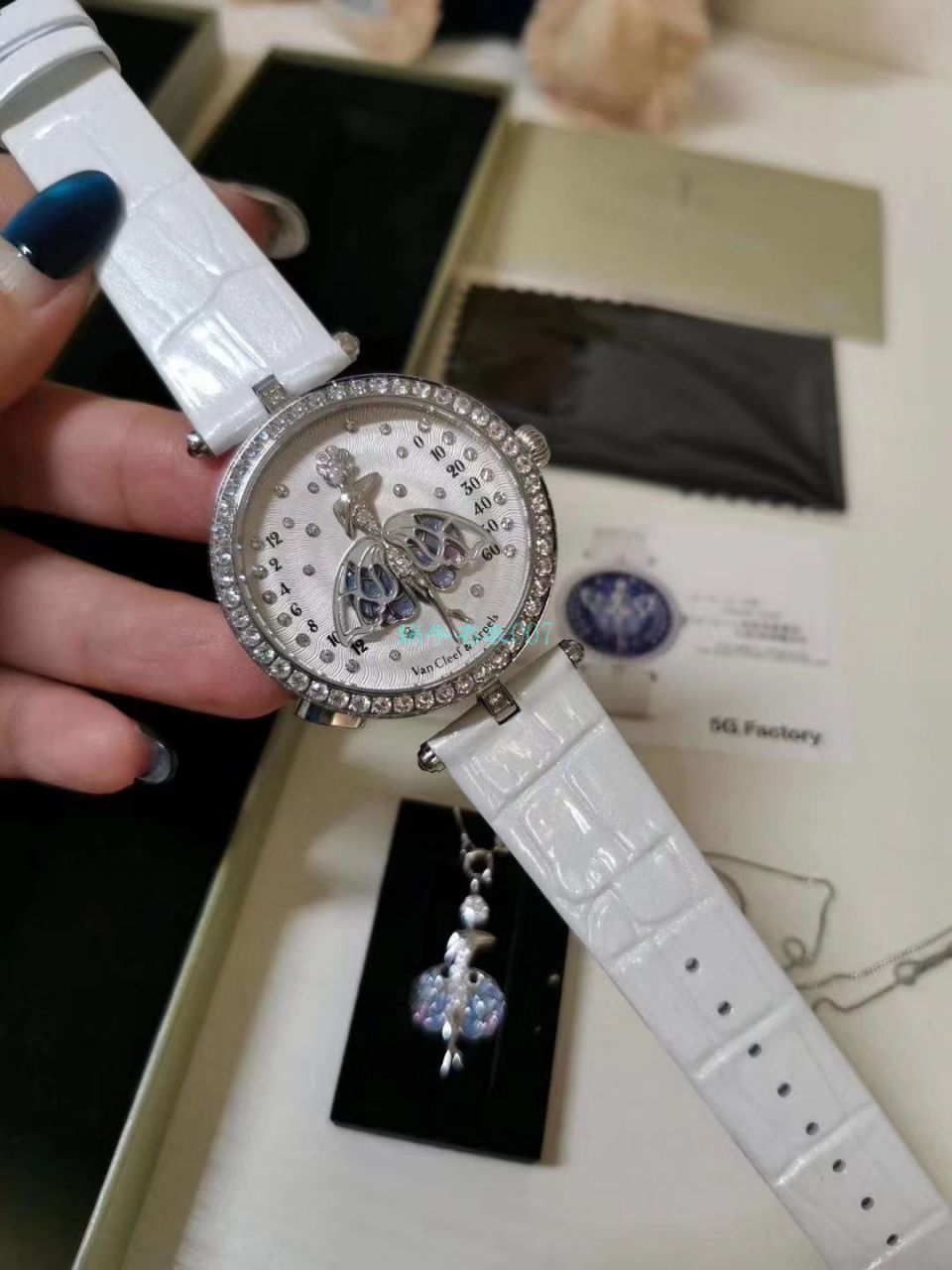 5G Factory 超A高仿梵克雅宝诗意复杂功能系列VCARO8PM00女士 wrist watch  / VCA07