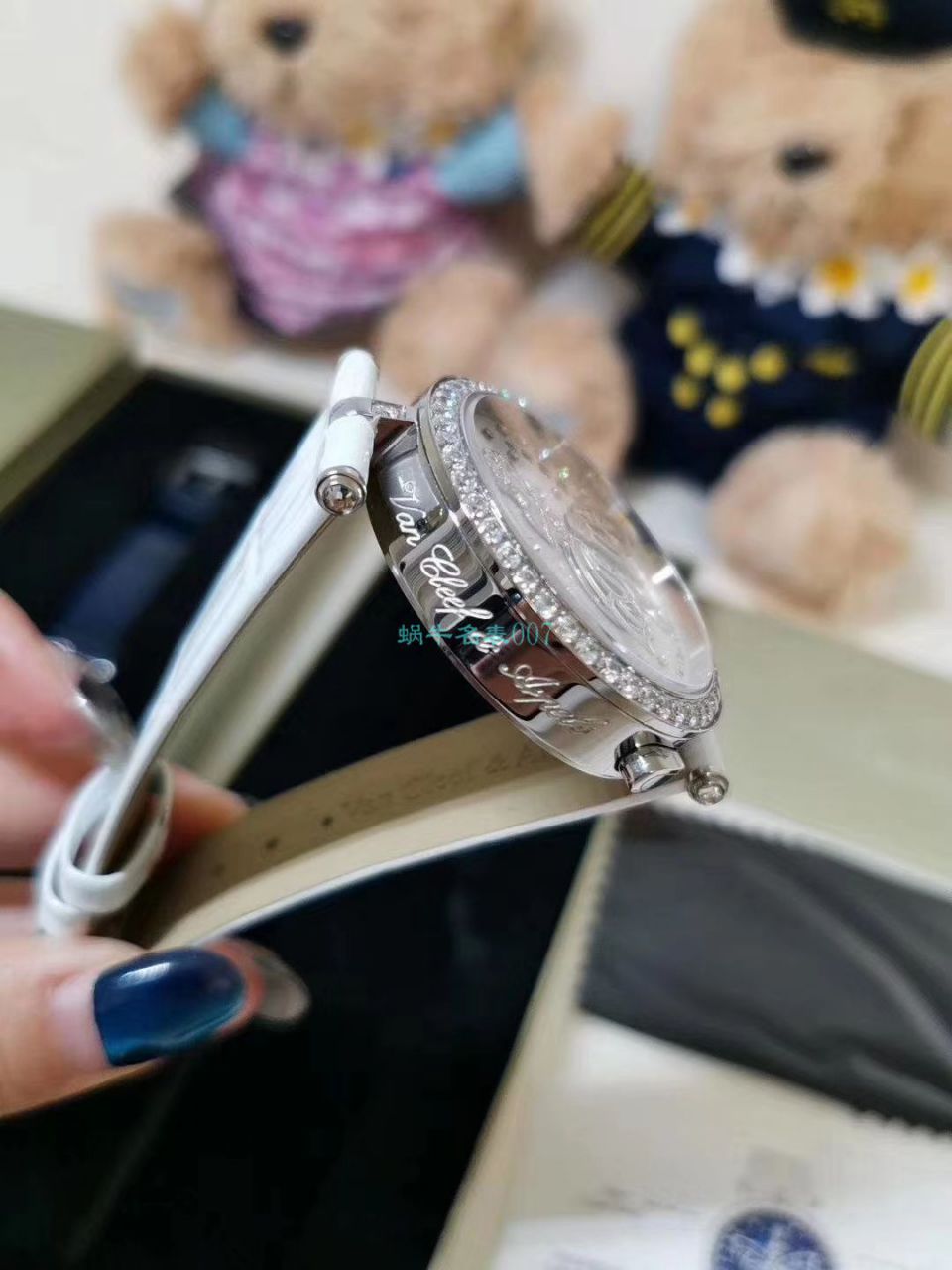 5G Factory 超A高仿梵克雅宝诗意复杂功能系列VCARO8PM00女士 wrist watch  / VCA07