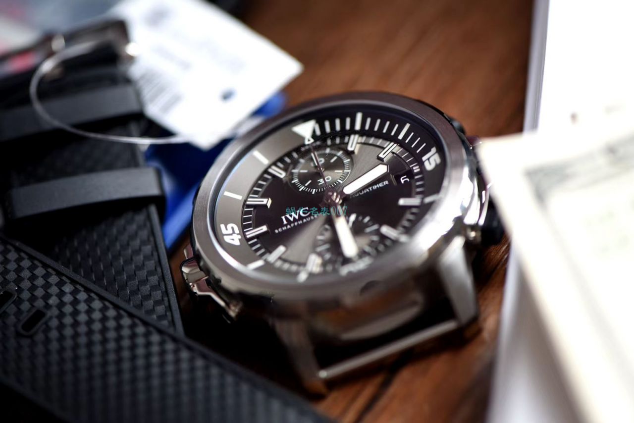 V6 Factory  top 复刻高仿手表 IWC 海洋时计鲨鱼特别限量版IW379506 wrist watch  / WG523
