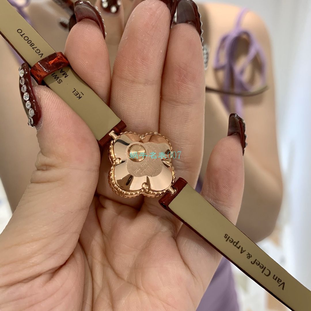 V&A Factory 2020年最新款高仿女表梵克雅宝ALHAMBRA系列VCARO8WT00,VCARO8SF00 wrist watch  / VCA09