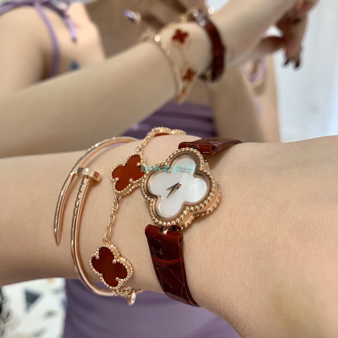V&A Factory 2020年最新款高仿女表梵克雅宝ALHAMBRA系列VCARO8WT00,VCARO8SF00 wrist watch  / VCA09