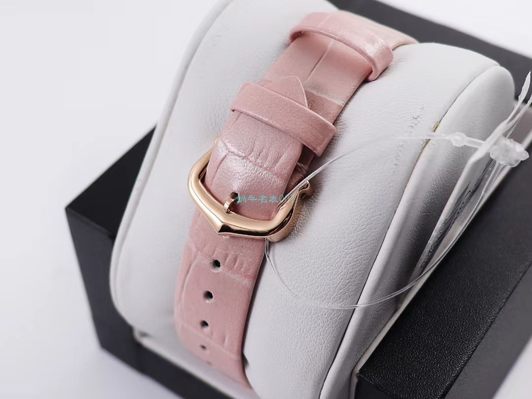 V6 Factory  top 复刻高仿手表 Cartier  告白气球女装30毫米WGBL0005，WJBL0008 wrist watch  / K277