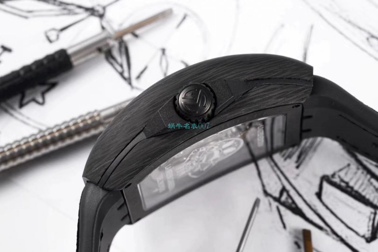TW Factory 推出复刻高仿Franck Muller carbon fiber WPHH 2020 Vanguard™ Racing镂空系列 wrist watch  / FL070