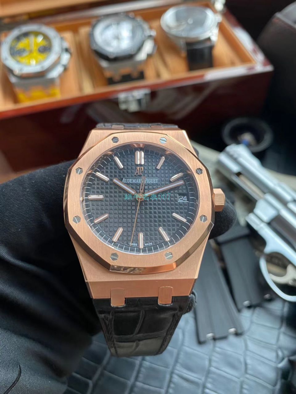  Video analysis OM Factory  top 复刻手表APAudemars Piguet 皇家橡树高仿15500OR.OO.D002CR.01 wrist watch  / AP193