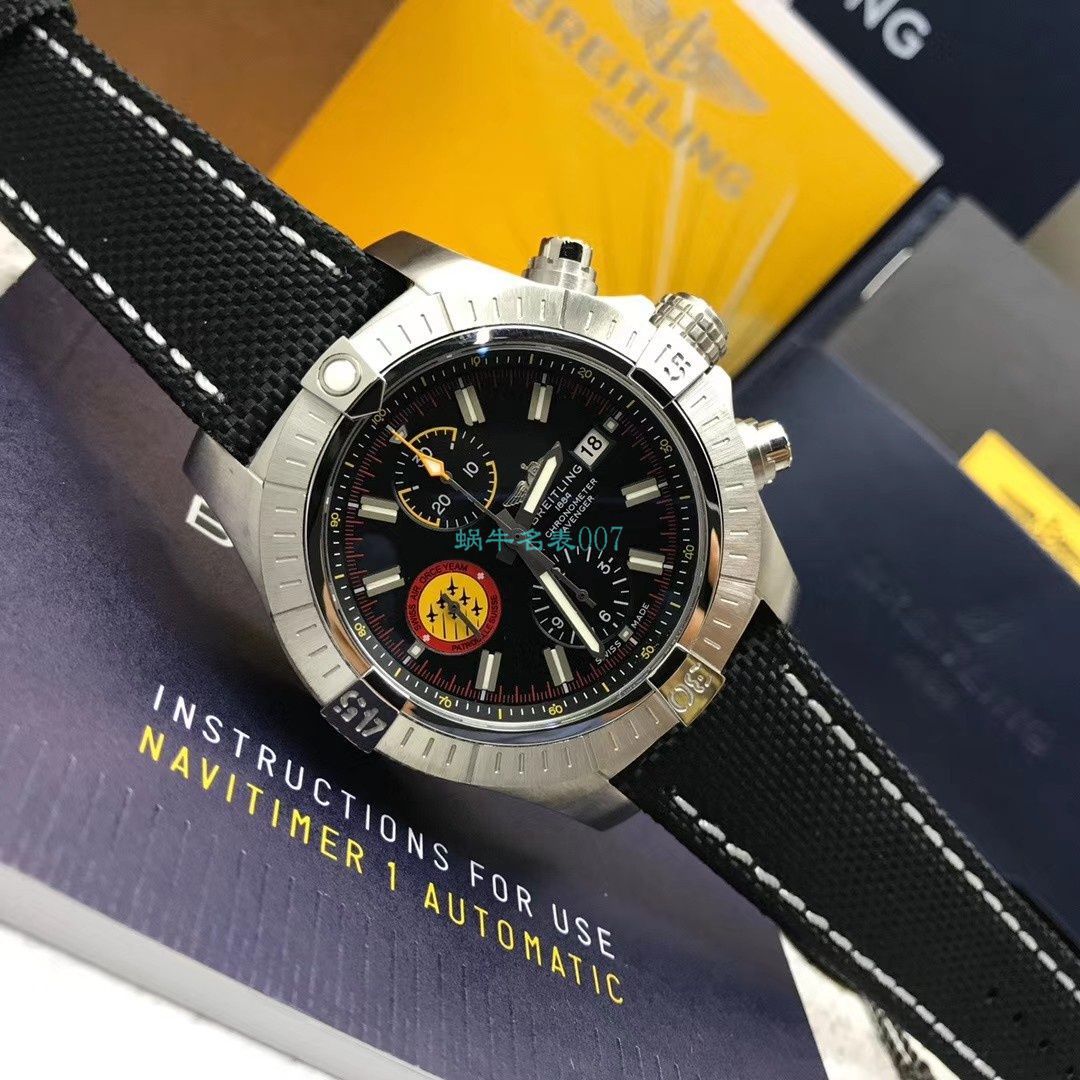 原单 Breitling 50周年复仇者瑞士巡逻兵限量款A133171A1B1X1 wrist watch  / BL176