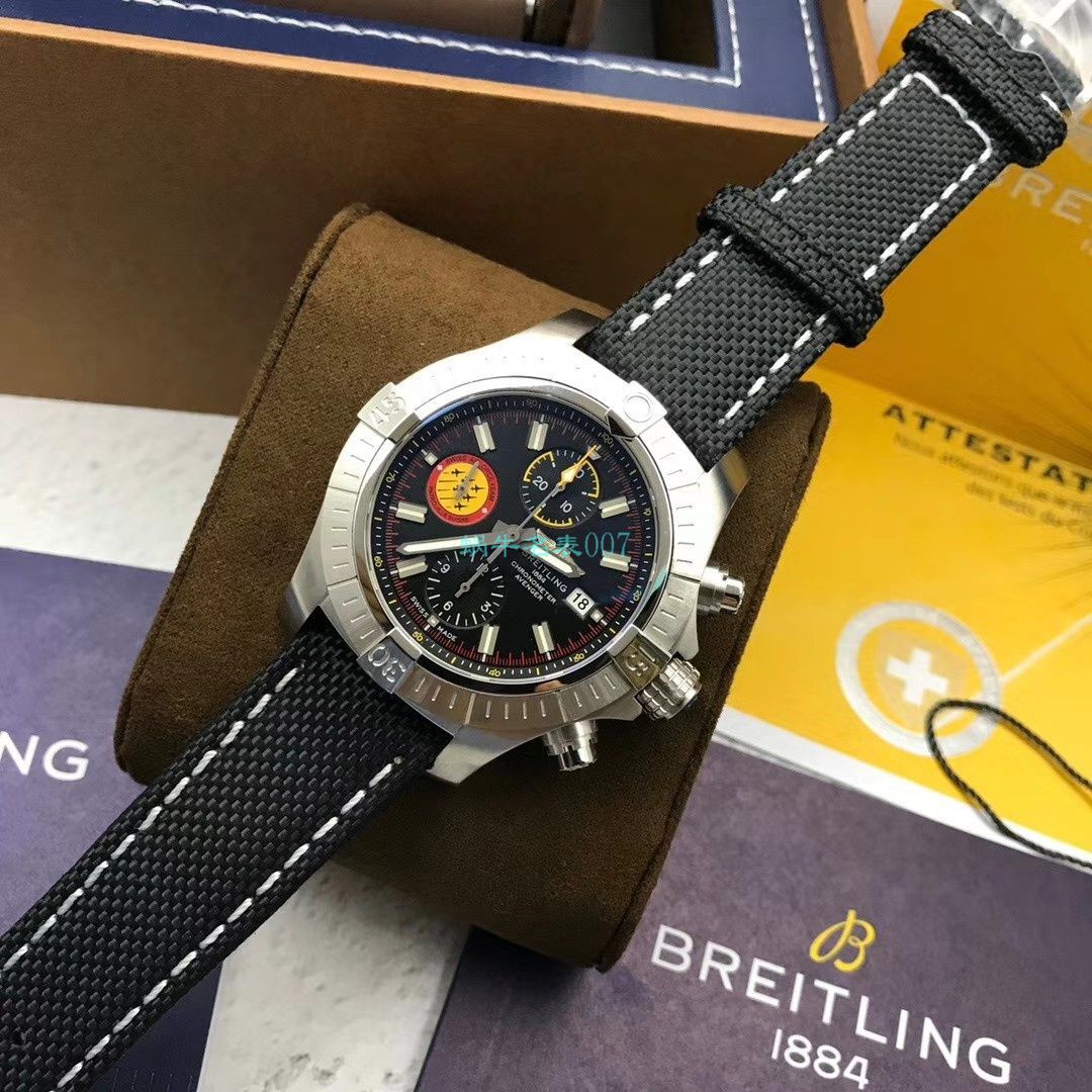 原单 Breitling 50周年复仇者瑞士巡逻兵限量款A133171A1B1X1 wrist watch  / BL176