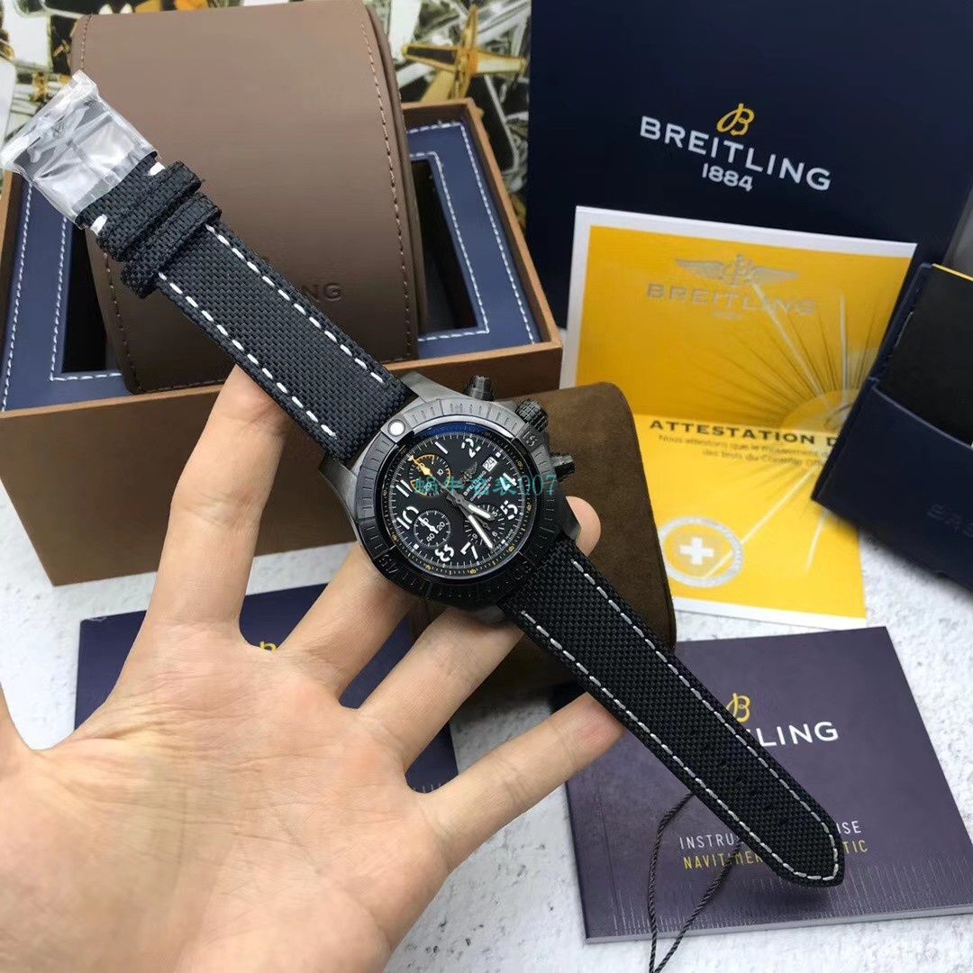  Breitling 原单复仇者夜间任务计时 wrist watch 45系列V13317101B1X2 wrist watch  / BL178