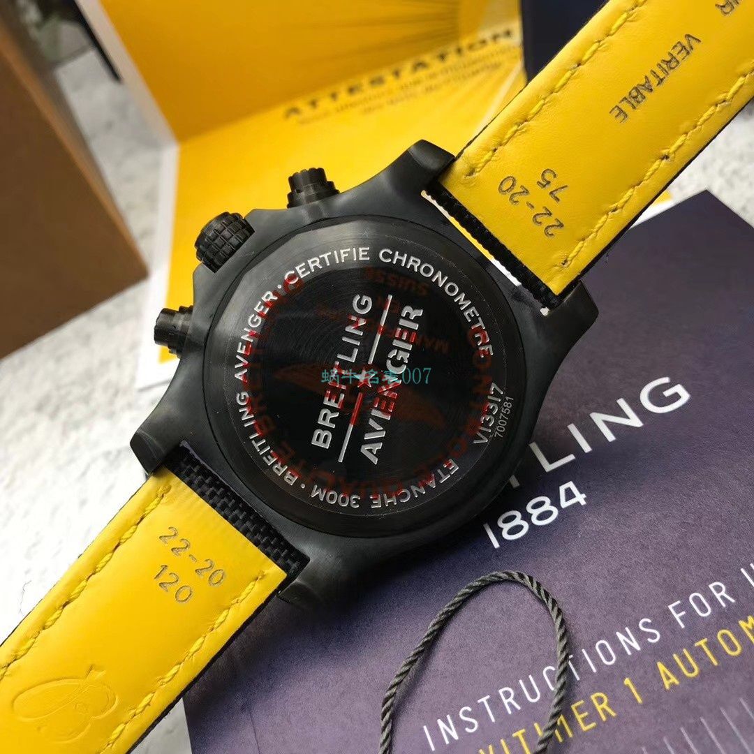  Breitling 原单复仇者夜间任务计时 wrist watch 45系列V13317101B1X2 wrist watch  / BL178