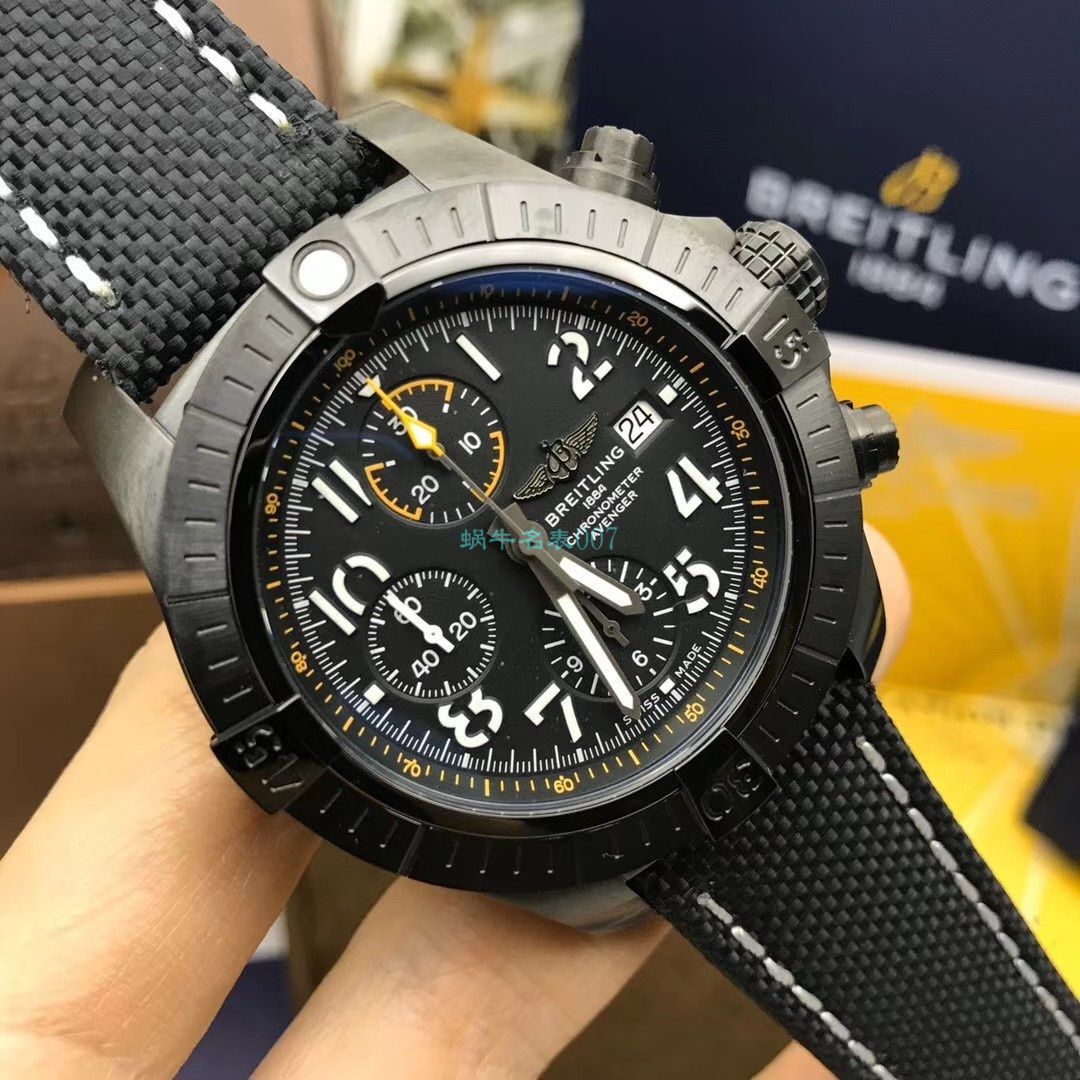  Breitling 原单复仇者夜间任务计时 wrist watch 45系列V13317101B1X2 wrist watch  / BL178
