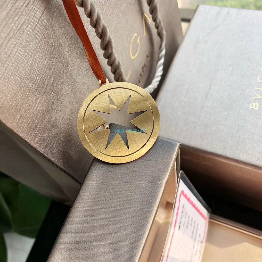 渠道真钻原单 BVLGARI LVCEA系列102196 LU28WSS/12女士 wrist watch  / BG033