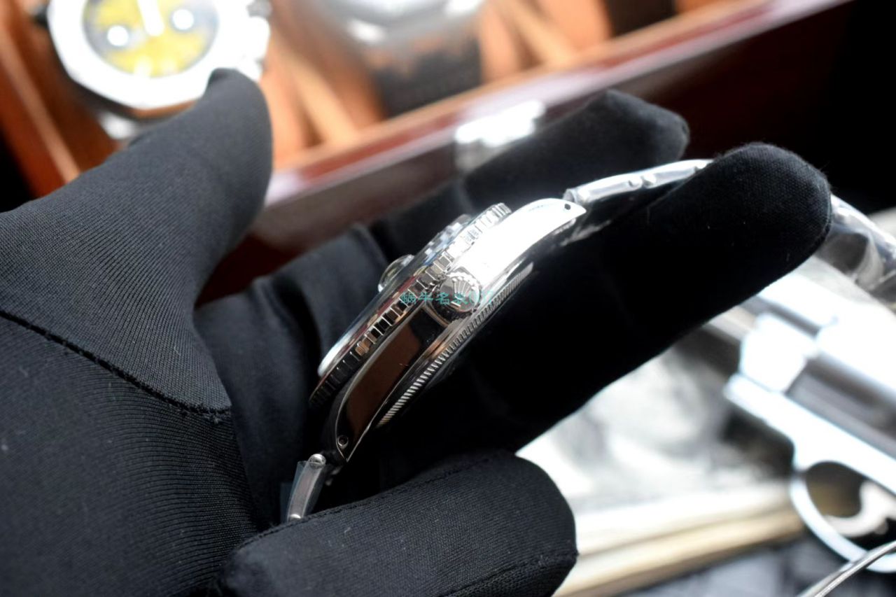  Rolex 复古 GMT MASTER II系列可乐圈GMT Master II 复刻高仿16710 wrist watch  / R602