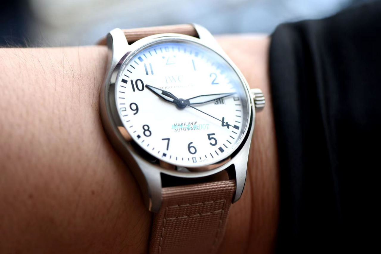 V7 Factory 官网超A高仿手表 IWC 飞行员 MARK XVII 新面IW327017 / WG531
