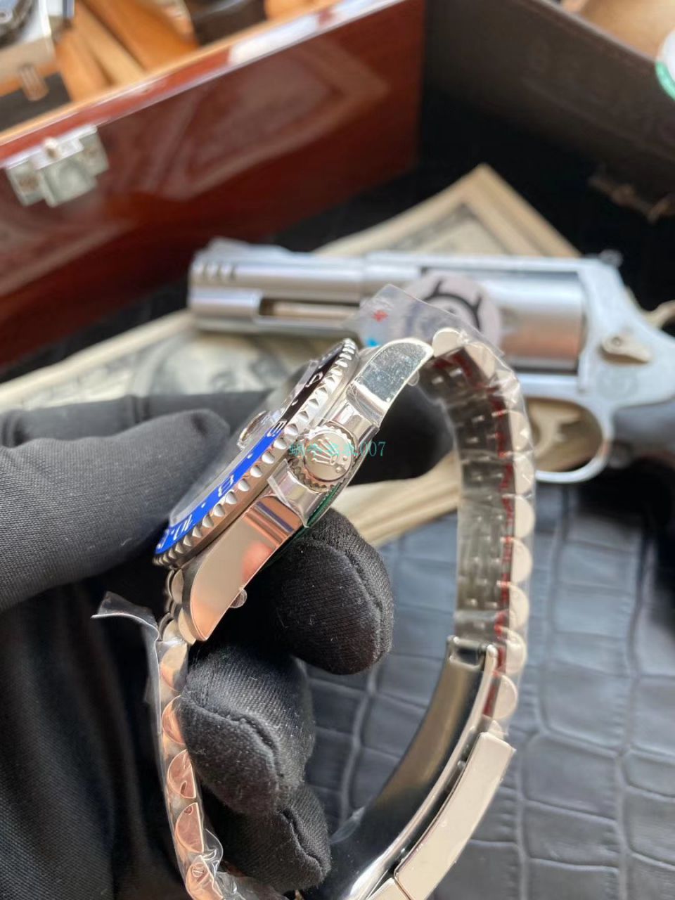 V9 Factory 超A高仿手表 Rolex  GMT MASTER II系列m126710blnr-0002 wrist watch (可乐圈) / R606