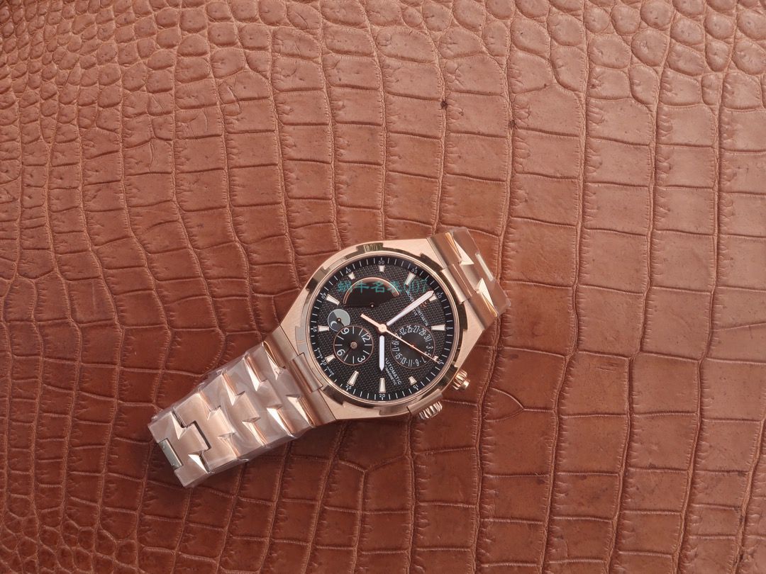 TWA Factory 高精仿手表Vacheron Constantin   Overseas 系列47450/B01R-9404 wrist watch  / JJ222