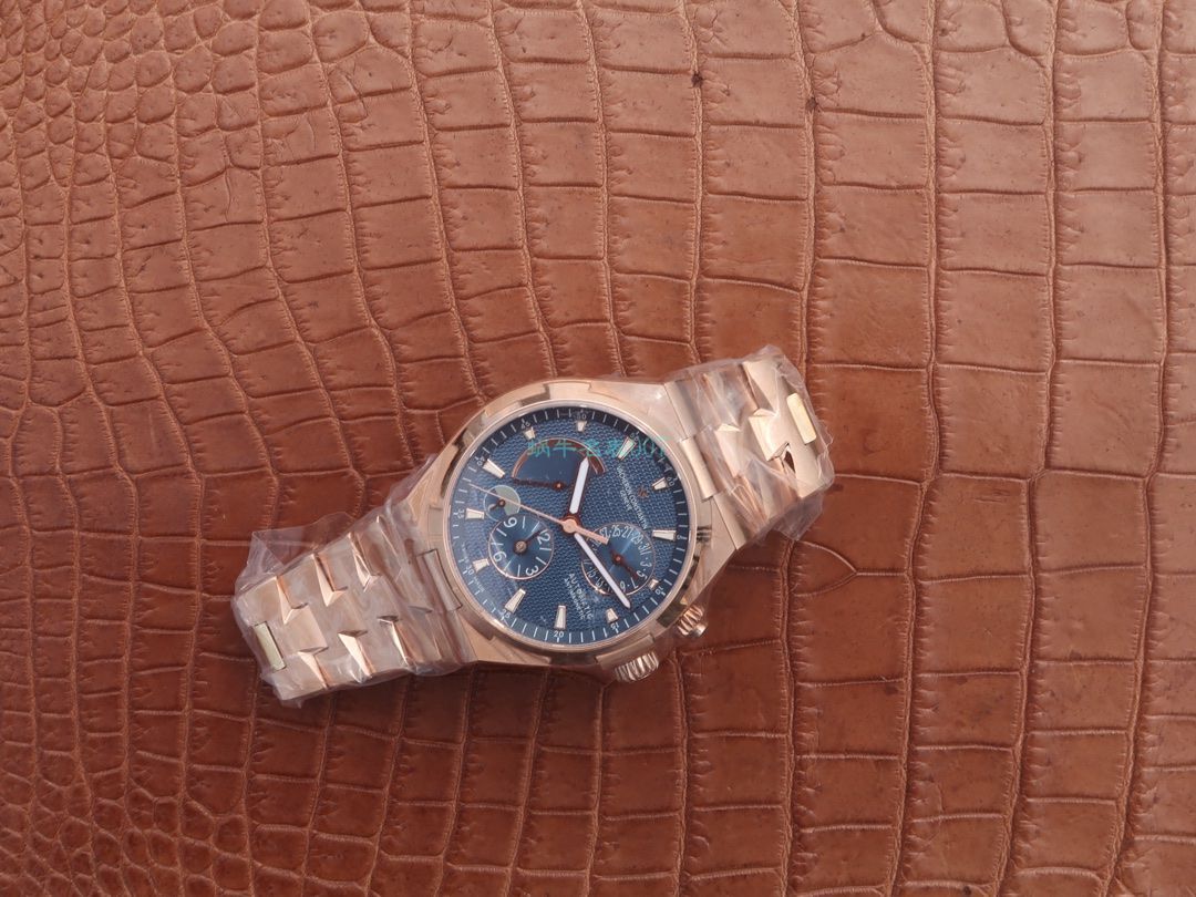 TWA Factory 高精仿手表Vacheron Constantin   Overseas 系列47450/B01R-9404 wrist watch  / JJ222