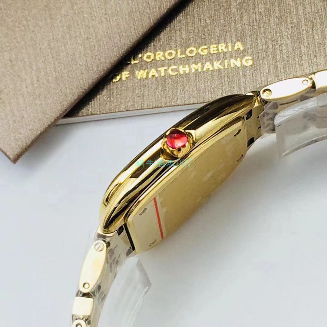 BV Factory  top 复刻高仿女表 BVLGARI SERPENTI系列103361，103144，103145，103361，103147 wrist watch  / BV036