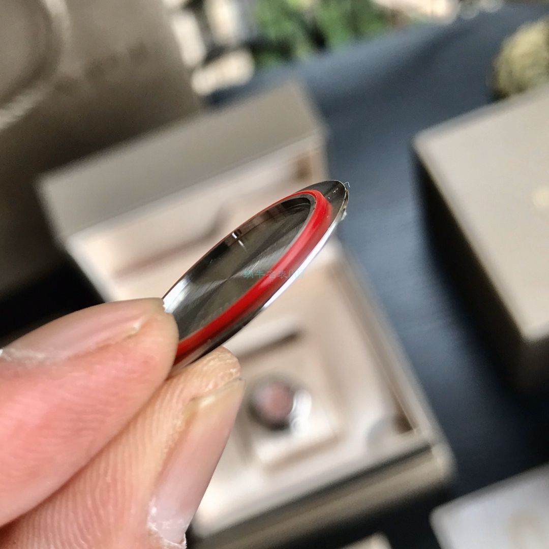 渠道原单真钻女表 BVLGARI LVCEA系列102608 LU28C2SL/12 wrist watch  / BG037