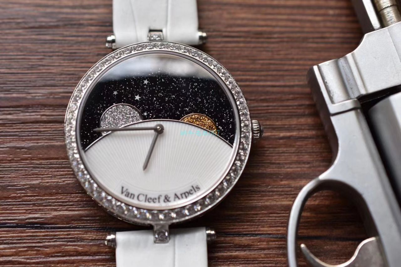 梵克雅宝 top 复刻高仿女装诗意复杂功能系列VCARN25800 wrist watch  / VCA09