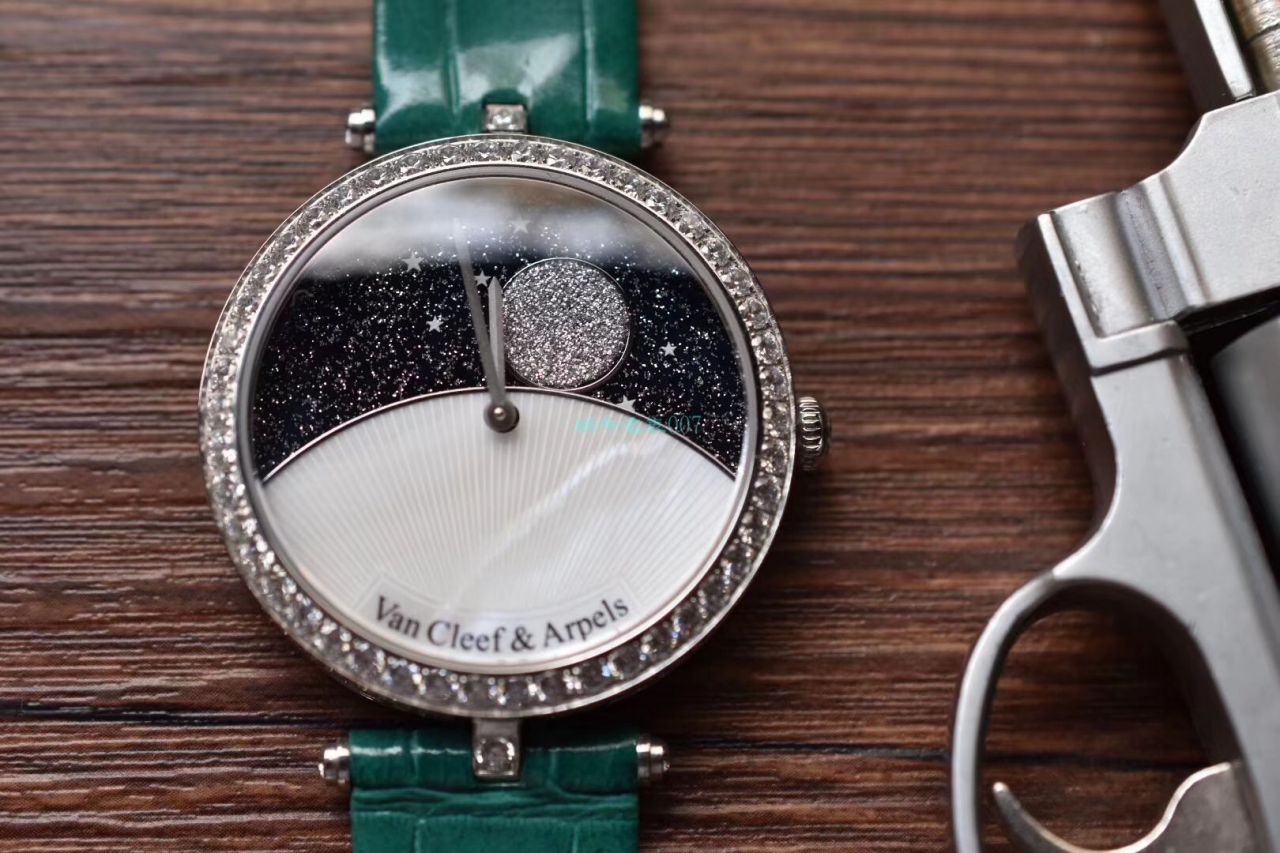梵克雅宝 top 复刻高仿女装诗意复杂功能系列VCARN25800 wrist watch  / VCA09