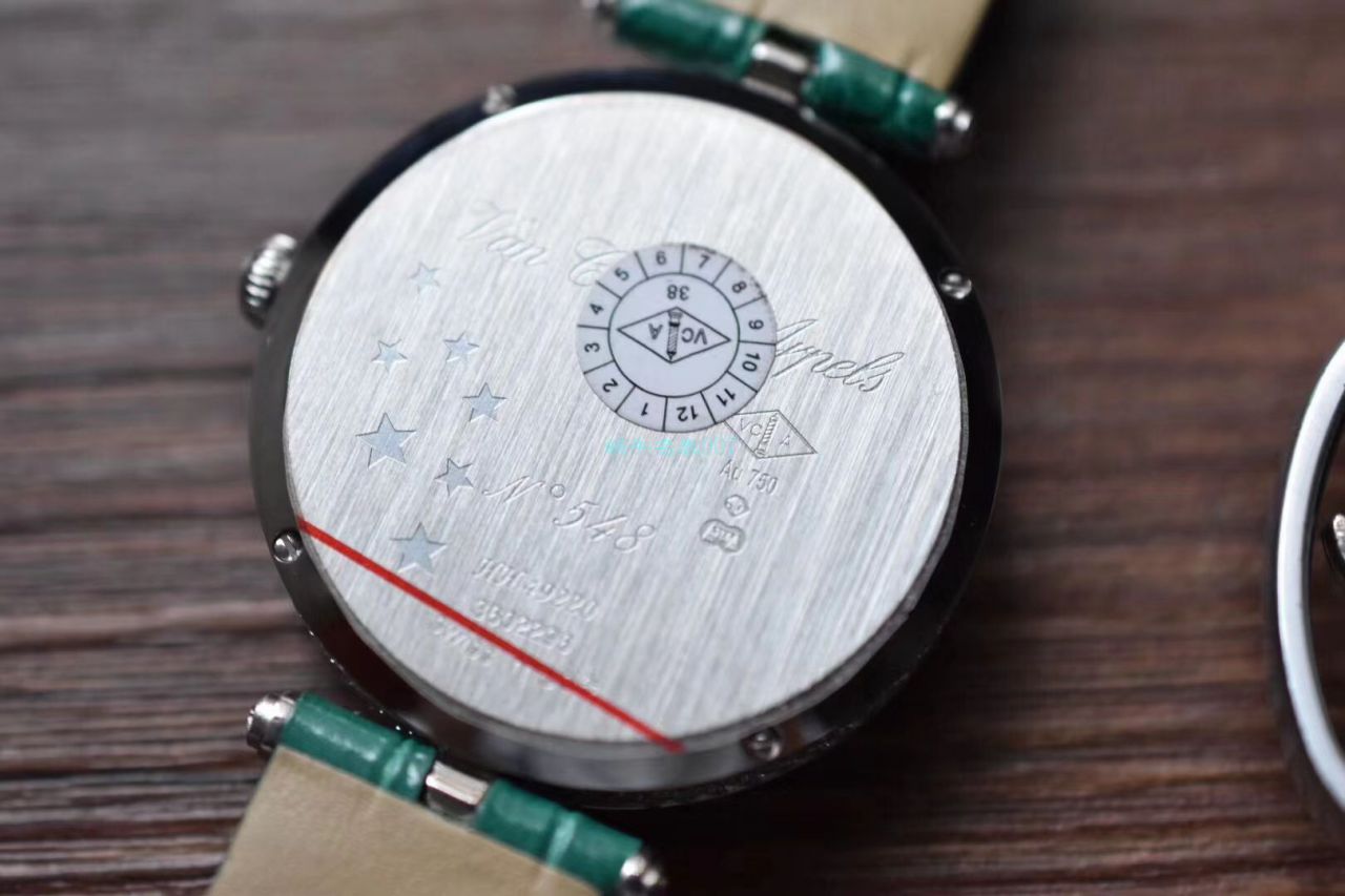 梵克雅宝 top 复刻高仿女装诗意复杂功能系列VCARN25800 wrist watch  / VCA09