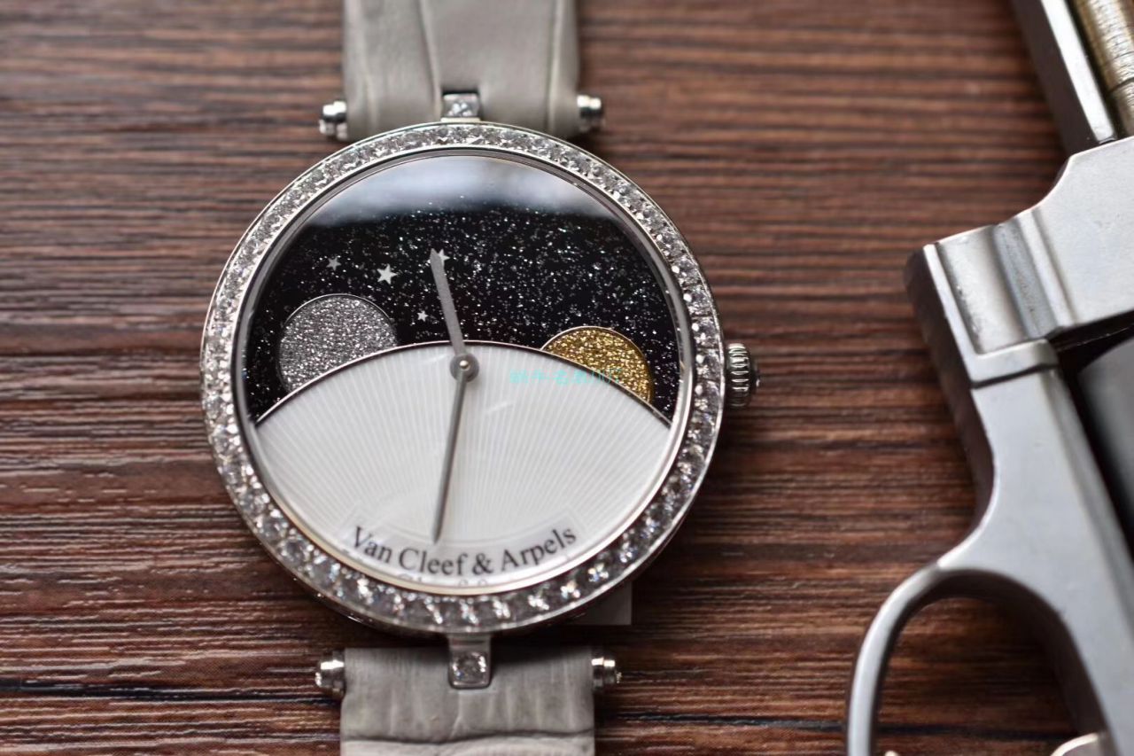 梵克雅宝 top 复刻高仿女装诗意复杂功能系列VCARN25800 wrist watch  / VCA09