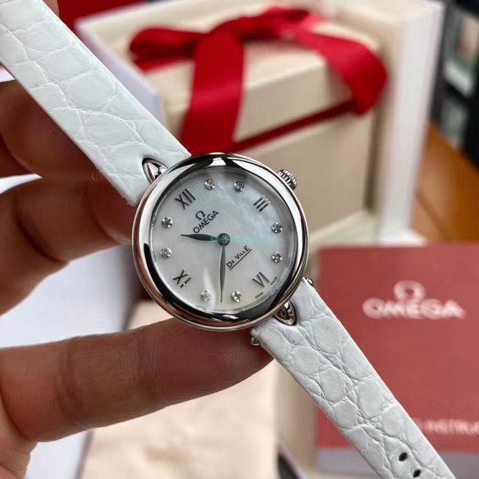 原单真钻女表OMEGA碟飞424.13.27.60.51.001，424.13.27.60.52.001 wrist watch  / M698B