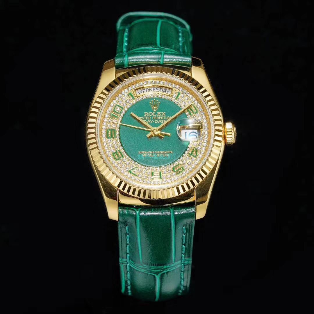  Rolex  Day-Date 型系列118138绿盘 wrist watch  / R609