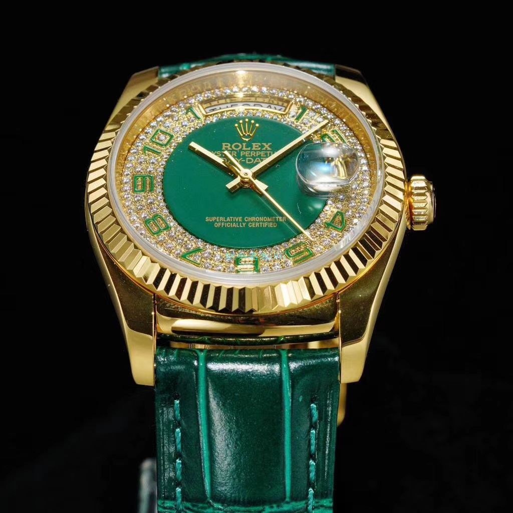  Rolex  Day-Date 型系列118138绿盘 wrist watch  / R609